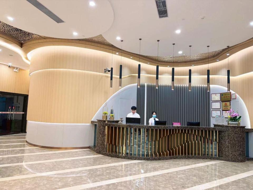 Mizparton Hotel South Qianjin Road Heshan  Exteriör bild