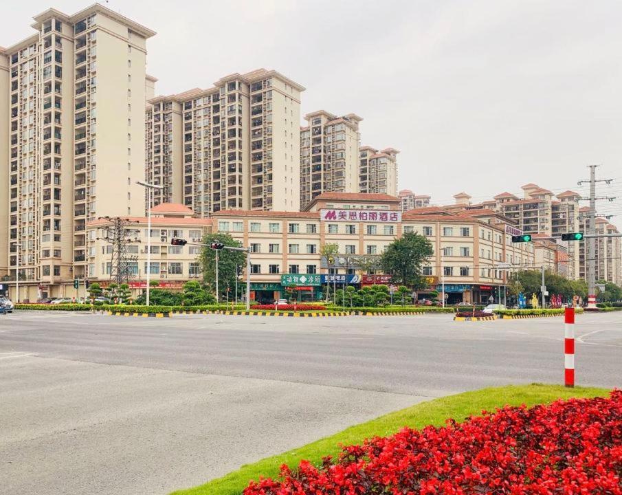 Mizparton Hotel South Qianjin Road Heshan  Exteriör bild